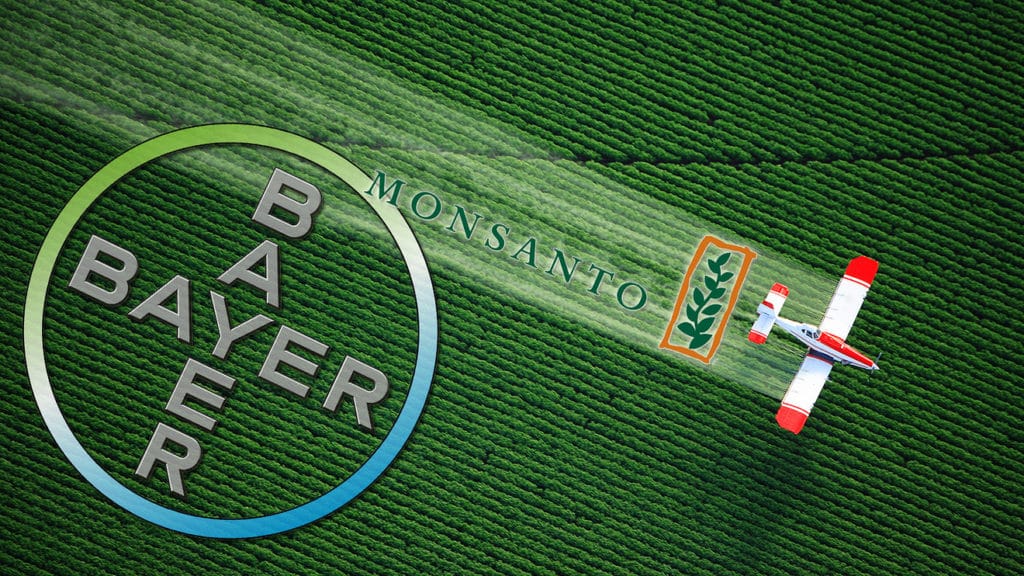 Περί τα 10,1 δις έως 10,9 δις δολάρια ΗΠΑ (9,1 δις ευρώ έως 9,8 δις ευρώ) πρόκειται να καταβάλει η Bayer για την επίλυση τρεχόντων και την αντιμετώπιση πιθανών μελλοντικών δικαστικών αντιδικιών σχετικά με το προϊόν RoundupΤΜ της Monsanto.