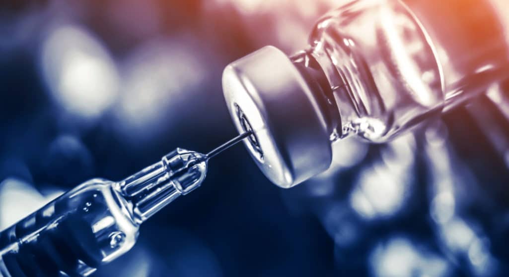 Παράταση ισχύος των συνταγών για τα αντιγριπικά εμβόλια ζητάει ο Πανελλήνιος Φαρμακευτικός Σύλλογος καθώς η πρώτη παρτίδα των εμβολίων για την γρίπη έχει εξαντληθεί