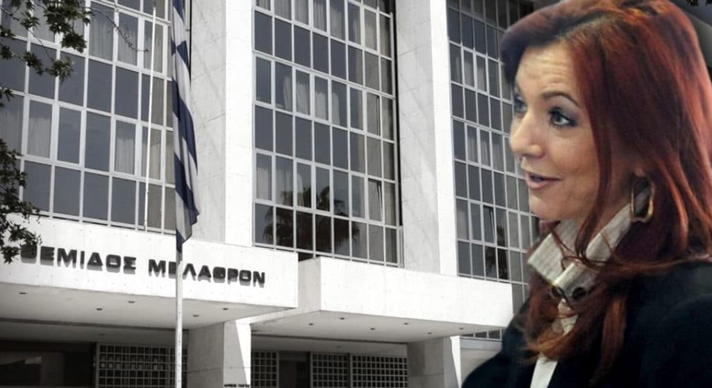 Η τέως επικεφαλής της Εισαγγελίας Διαφθοράς εισαγγελέας Ελένη Ράικου που είχε χειριστεί αρχικά τις έρευνες της Novartis και είχε παραιτηθεί καταγγέλλοντας πολιτικές παρεμβάσεις και μεθοδεύσεις στο έργο της, μιλώντας για πρώτη φορά για τον λεγόμενο «Ρασπούτιν» καταθέτει σήμερα στην Εισαγγελία του Αρείου Πάγου.