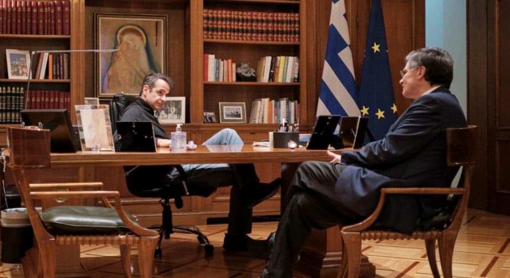 Σήμερα κρίνεται η σταδιακή άρση των μέτρων που πάρθηκαν για την πανδημία του κορωνοϊού στην Ελλάδα, καθώς στις 10:00 θα πραγματοποιηθεί σύσκεψη στο Μέγαρο Μαξίμου, μεταξύ του Κυριάκου Μητσοτάκη και των στενών συνεργατών του, παρουσία του Βασίλη Κικίλια, Σωτήρη Τσιόδρα, Νίκο Χαρδαλιά και Βασίλη Κοντοζαμάνη. Εκεί θα παραδοθεί στον Κυριάκο Μητσοτάκη η πρόταση για την άρση των μέτρων.