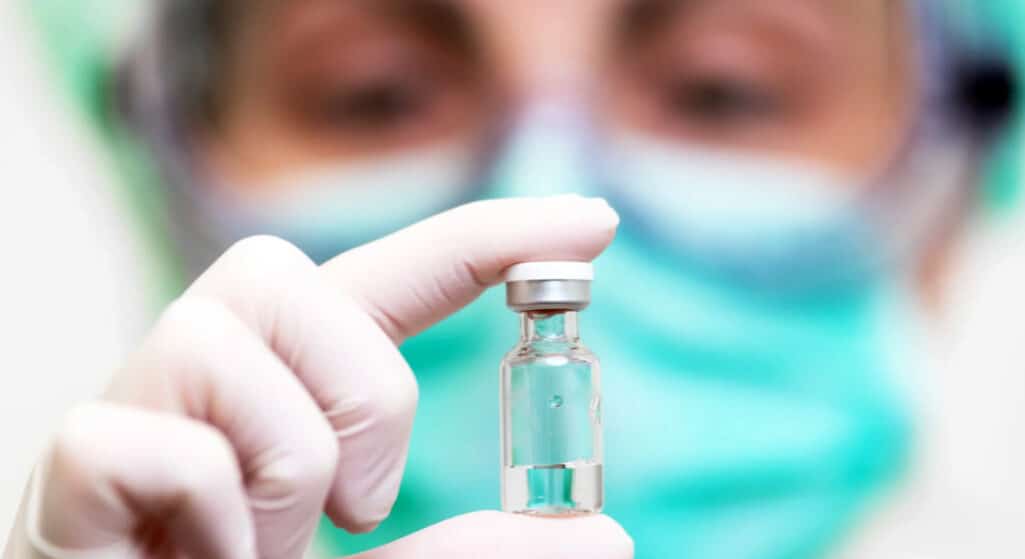 Η παραγωγή του δεύτερου ρωσικού εμβολίου κατά του κορωνοϊού EpiVaCKorona, το οποίο ανέπτυξε το κρατικό επιστημονικό κέντρο ιολογίας και βιοτεχνολογίας Vector, ξεκίνησε στη Ρωσία.