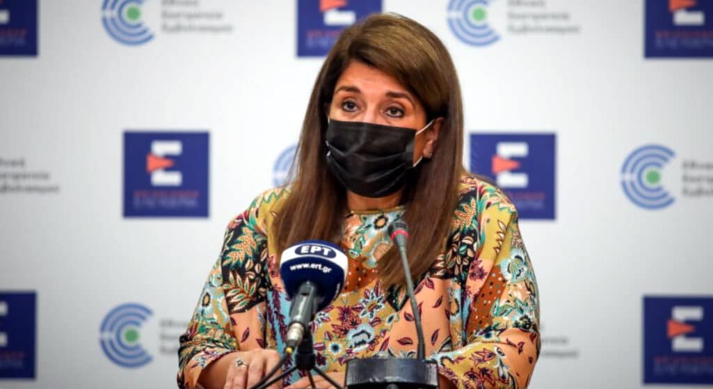 Περισσότερα κρούσματα της βρετανικής μετάλλαξης του κορωνοϊού είναι εγχώρια και όχι εισαγόμενα, γεγονός που μαρτυρά την υψηλή διασπορά του στελέχους στην κοινότητα, όπως τόνισε η καθηγήτρια Βάνα Παπαευαγγέλου