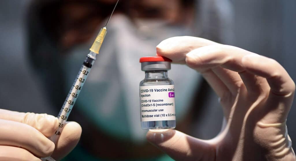 Δύο θρομβώσεις έπαθε μέσα σε σχεδόν μία εβδομάδα ένας 35χρονος από την Κρήτη μετά τον εμβολιασμό με AstraZeneca
