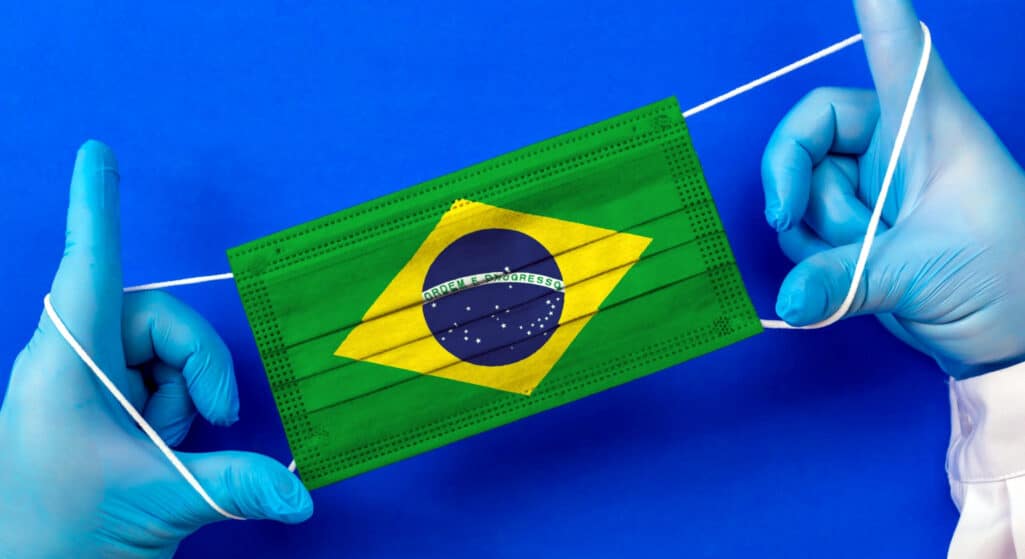 Ο κίνδυνος του στελέχους της Βραζιλίας έγκειται στην ικανότητα του να προσβάλλει ανθρώπους που έχουν αναρρώσει ύστερα από νόσο από κάποιο άλλο στέλεχος, αναφέρουν καθηγητές του ΕΚΠΑ που αναλύουν πρόσφατα δεδομένα.