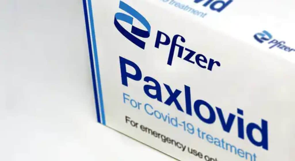 Η Pfizer ανακοίνωσε ότι ζήτησε από τις αμερικανικές αρχές (FDA) την κατεπείγουσα έγκριση του πειραματικού αντιιικού χαπιού της (Paxlovid)  για την Covid-19, το οποίο μείωσε κατά 89% τον κίνδυνο νοσηλείας ή θανάτου σε ενηλίκους σε μια κλινική δοκιμή